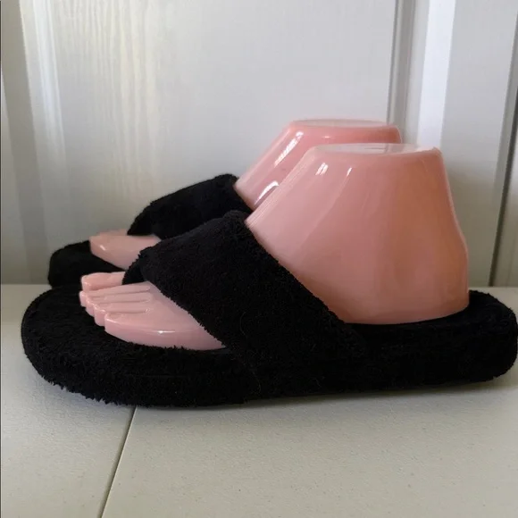 Acorn Black Women's Spa Thong Slippers (sz8-9) - Picture 3 of 7